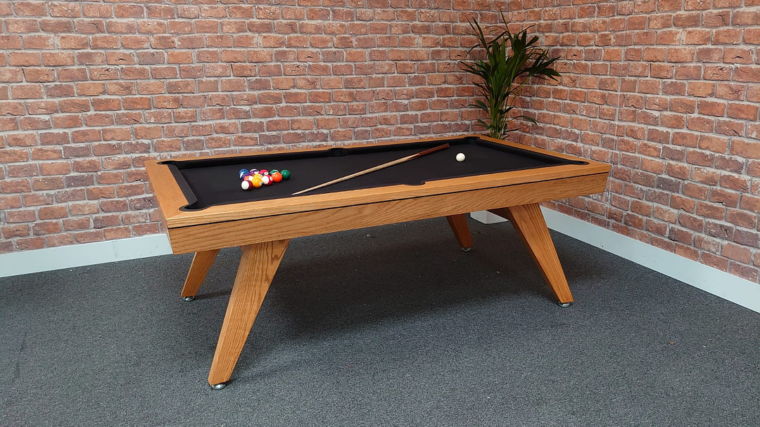 Signature Sexton Oak Pool Dining Table 7ft Warehouse Clearance